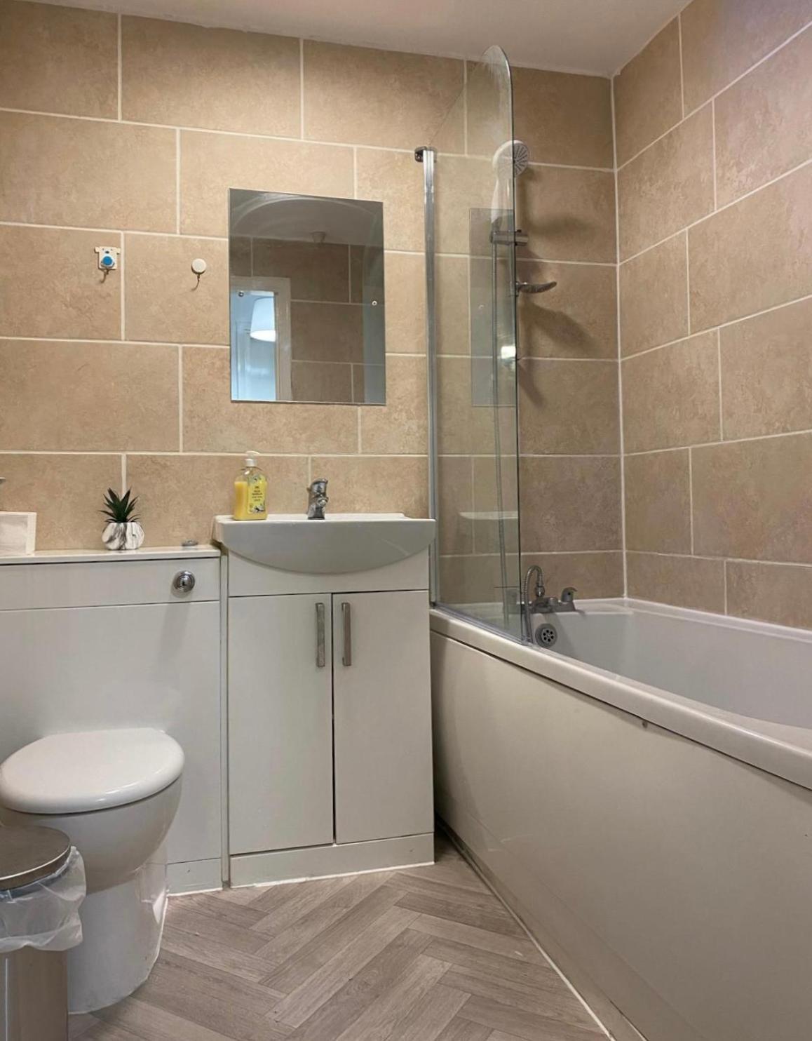 Modern Entire Apartment In Kings Cross St Pancras London Exteriör bild