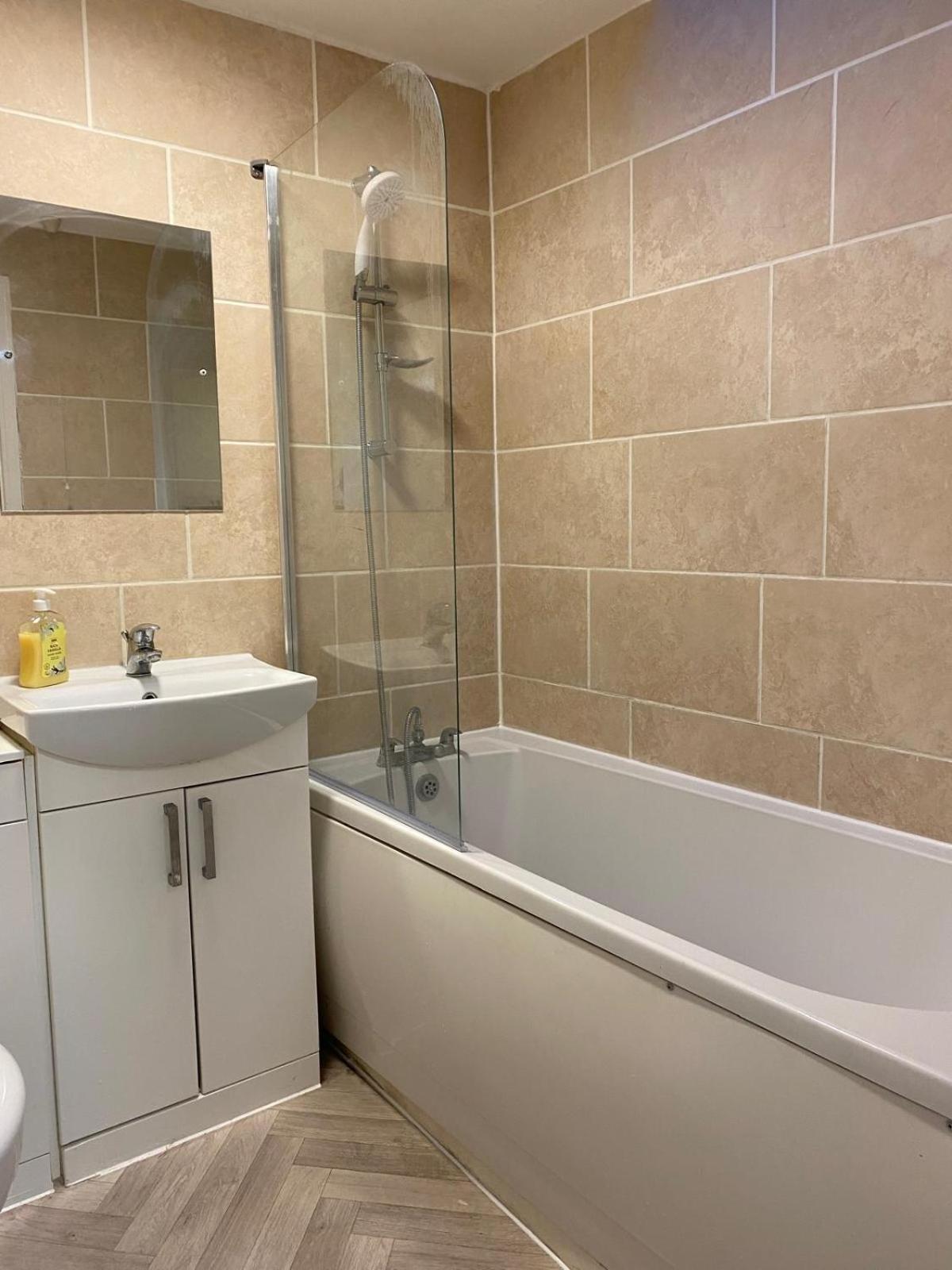 Modern Entire Apartment In Kings Cross St Pancras London Exteriör bild